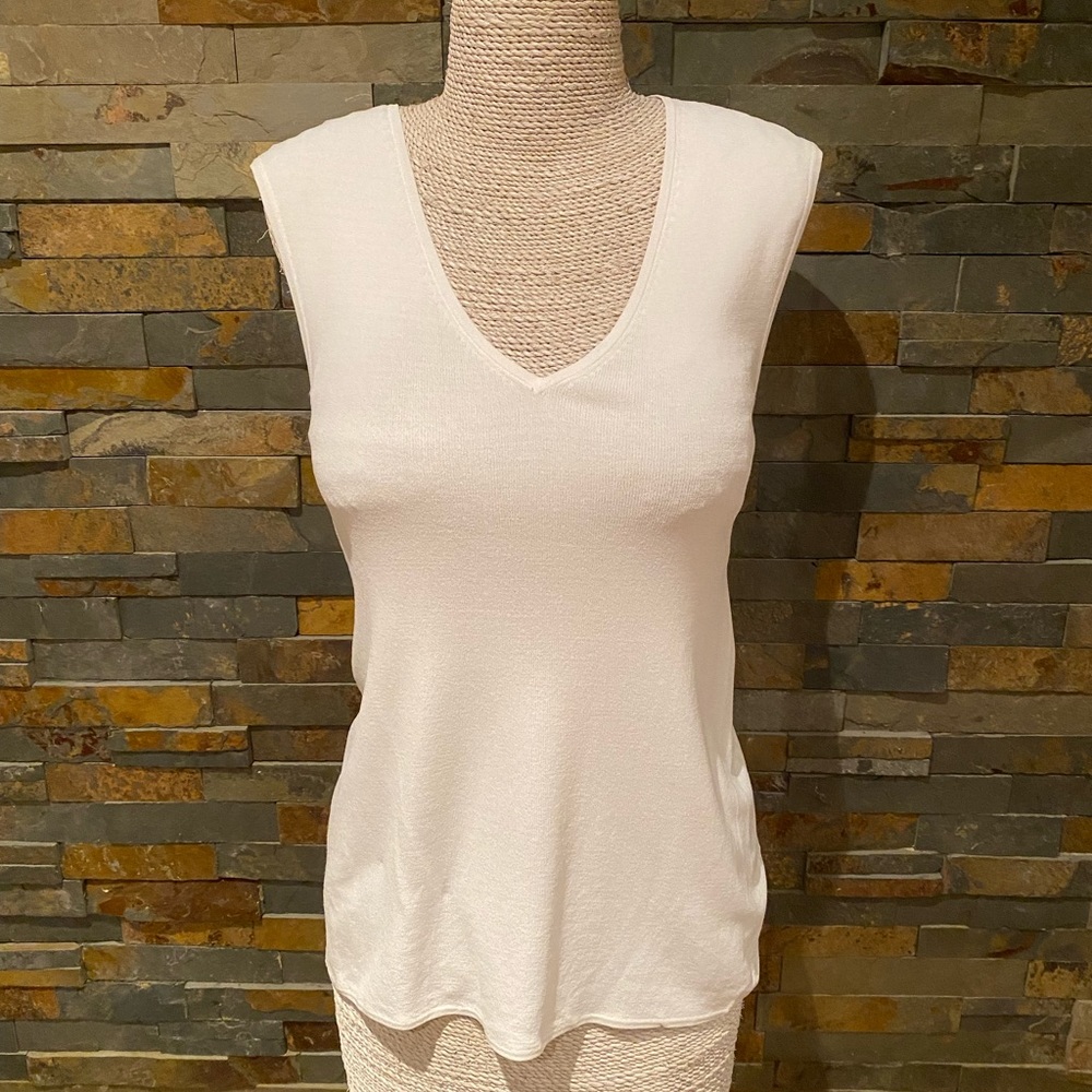 Theysken Theory Kaylien Knit Top Sz. M NWT